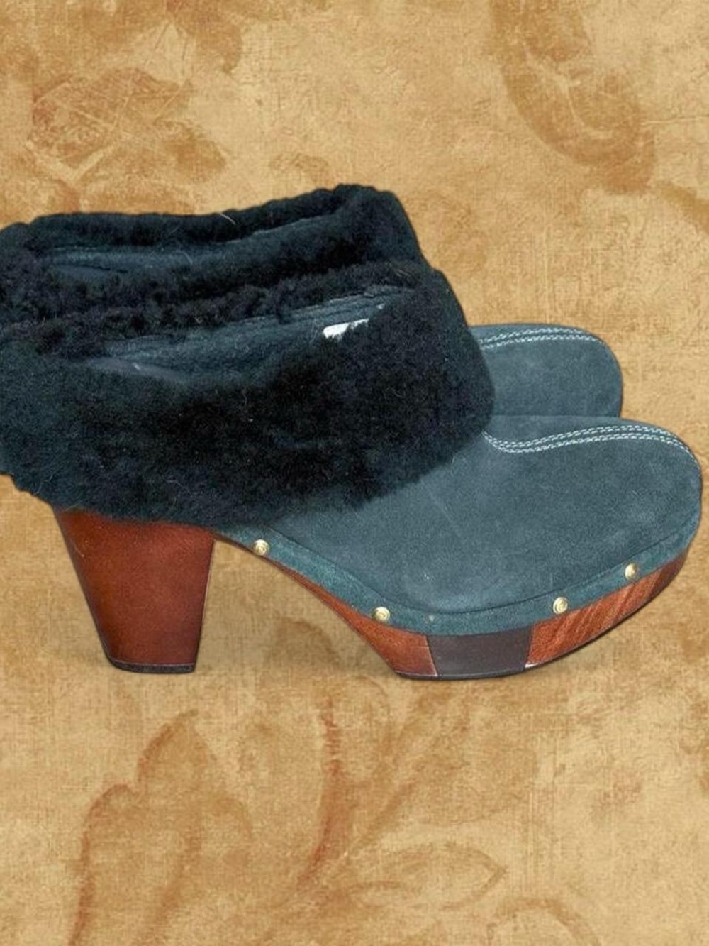 Vintage Faux-Fur Trim Clog Heels - Women's